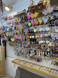 今、流行りのストラップ作り！