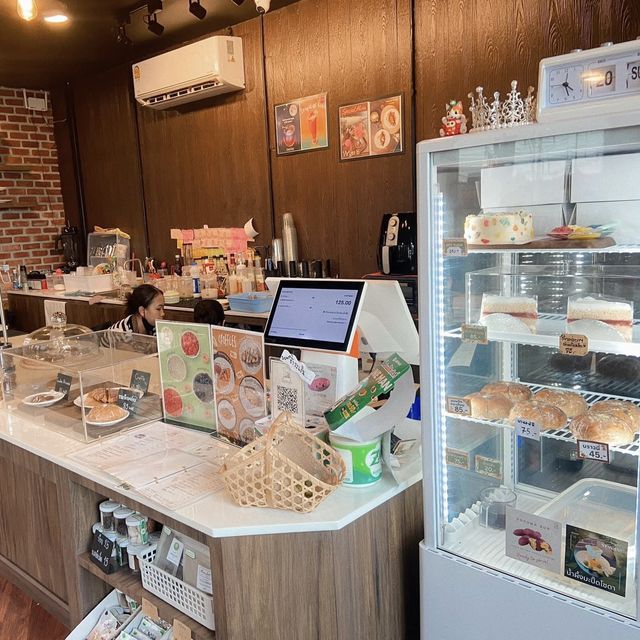 #คาเฟ่ระยอง #คาเฟ่มาบตาพุต #bwindicafeandbar