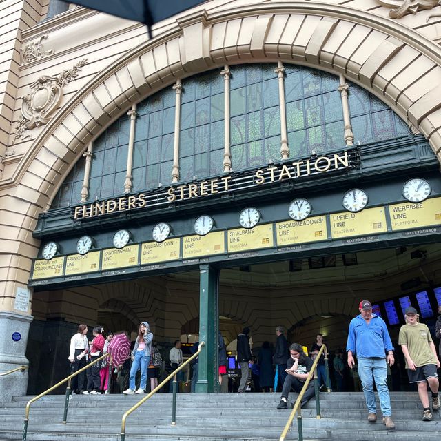 Flinder street railway station in Melbourne 