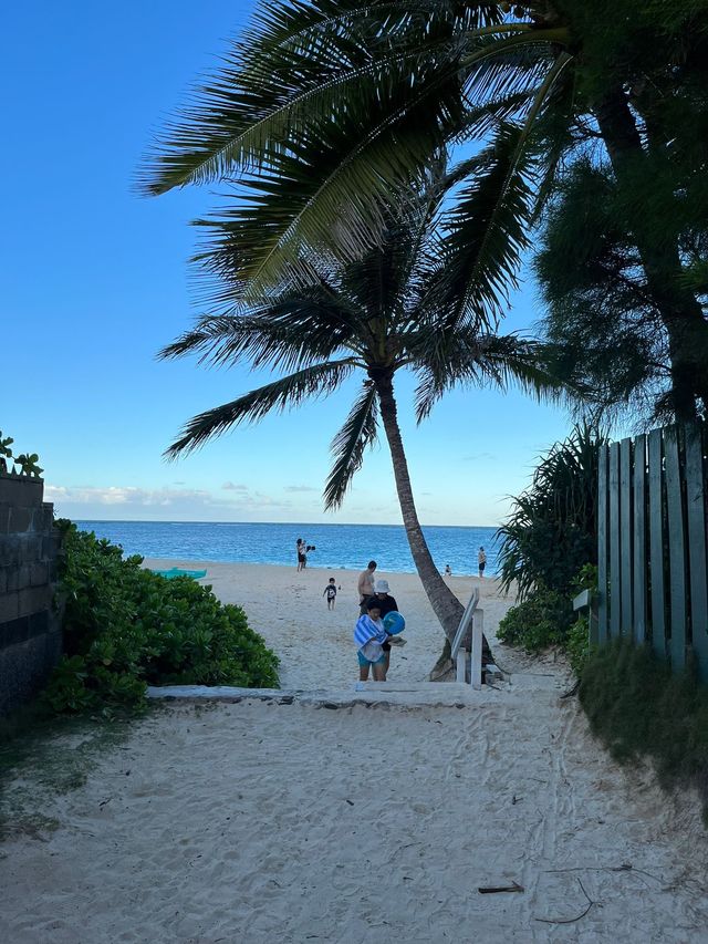 Enjoy the summer at Lanikai Beach, Haiwaii🏝️