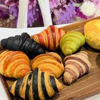 🌈Artemis by Deesses Bakery🥐
