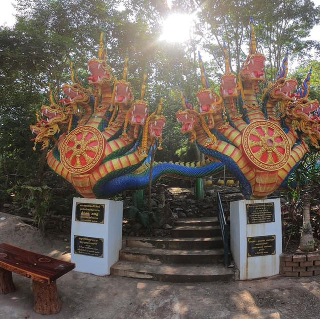 ถ้ำผาเจาะ