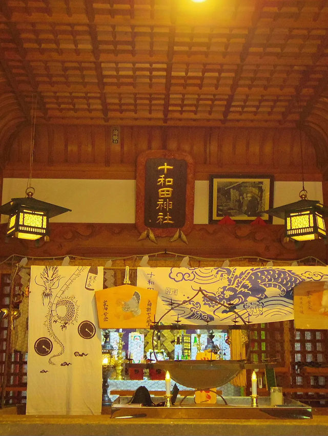 【青森】修験道の霊場として信仰されてきた神秘的なパワースポット！十和田神社⛩