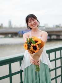 ถ่ายรูปเล่นสะพานพุทธ