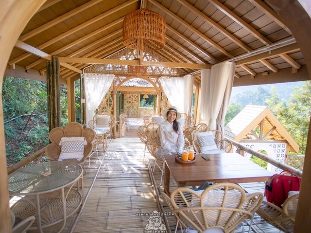 Akha Phamio Cafe เชียงราย