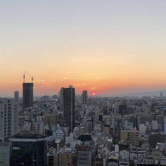 「大阪日航酒店」32層高樓，舒適享受大阪美食、購物和觀光