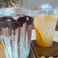 MAKE A DAY คาเฟ่ กุยบุรี