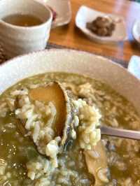 ソウル《江南》贅沢!! 栄養たっぷり莞島産のあわび粥