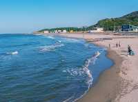 The Kakudahama 角田浜海水浴場