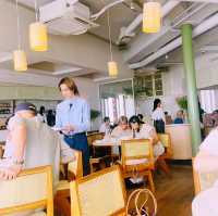 【神奈川県/鎌倉　七里ヶ浜の海を眺めながら健康的な料理が食べられるオシャレなレストラン🍽️】