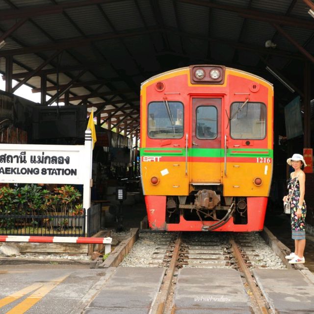 เสน่ห์เมืองแม่กลอง วันเดียวเที่ยวได้หลายที่
