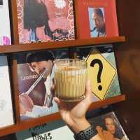 TONES COFFEE | COOL COFFEE SHOP WITH A LISTENING SPACE