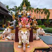 วัดศรีดอนมูล วัดสวยที่คนมามูเยอะ