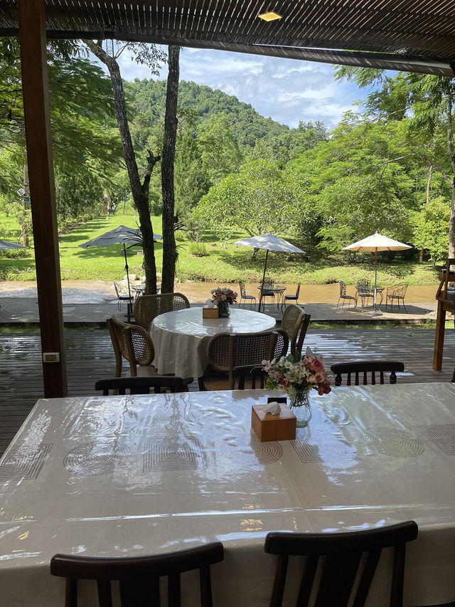Canary farm cafe & restaurant (Chaingrai)