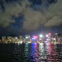 百萬夜景就在香江維多利亞港