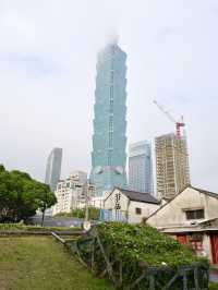 พิกัดถ่ายรูปคู่ Taipei 101