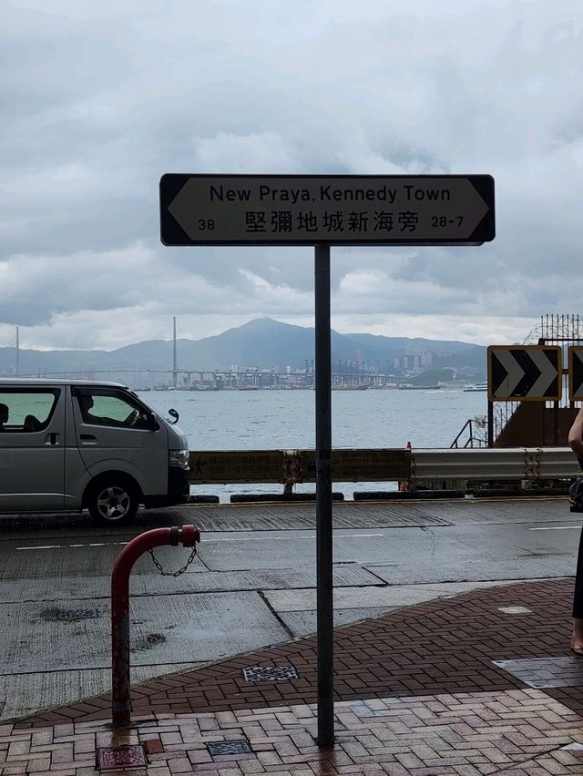산책로를 걷고 해변뷰의 식당과 카페까지 즐길 수 있는 케네디타운-☆