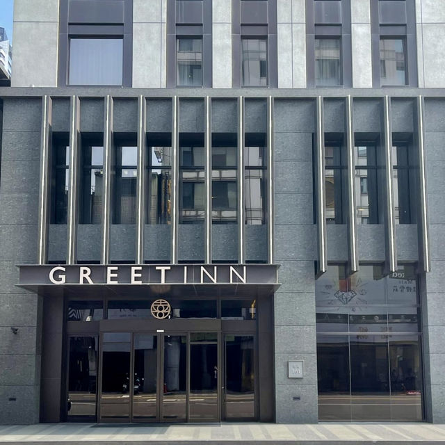 高雄喜迎旅店-設施齊備，位置極佳，六合夜市就在附近