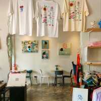 คาเฟ่และอาร์ตแกลอรี่ลับๆย่านลาดพร้าว 71