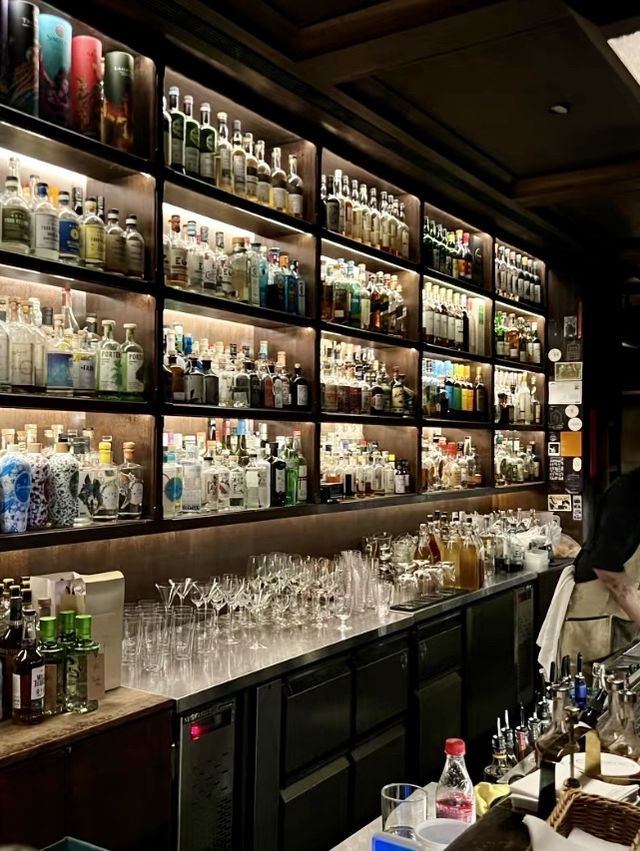 亞洲50最佳酒吧🍹英倫風「Public House」