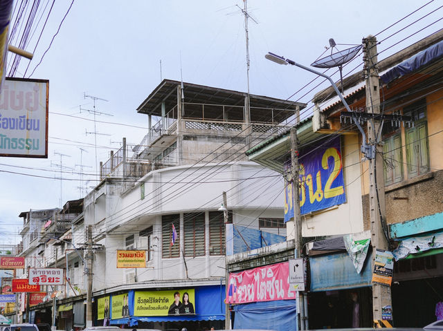 ชุมชนซอยตลาดริมน้ำ เมืองเพชรบุรี