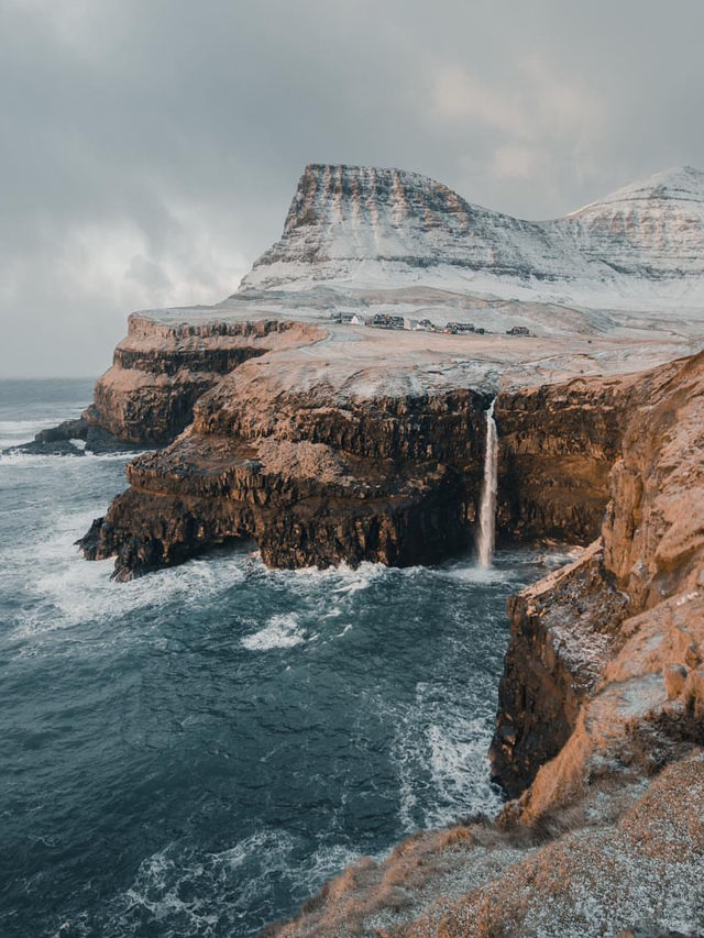 A tiny Guide to Falling in Love with the big and amazing Faroe Islands 