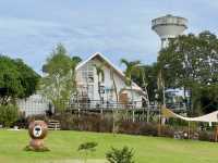 ลานโอบรักแคมป์ปิ้ง & Tree’N Bear Cafe