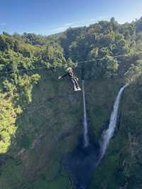 น้ำตกตาดฟาน ไปโหน Zip Line ที่ลาวใต้
