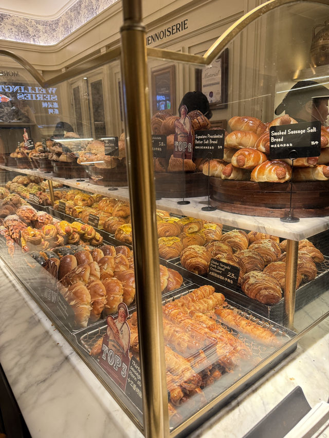 Butterful & Creamorous ร้านขนมเซี่ยงไฮ้
