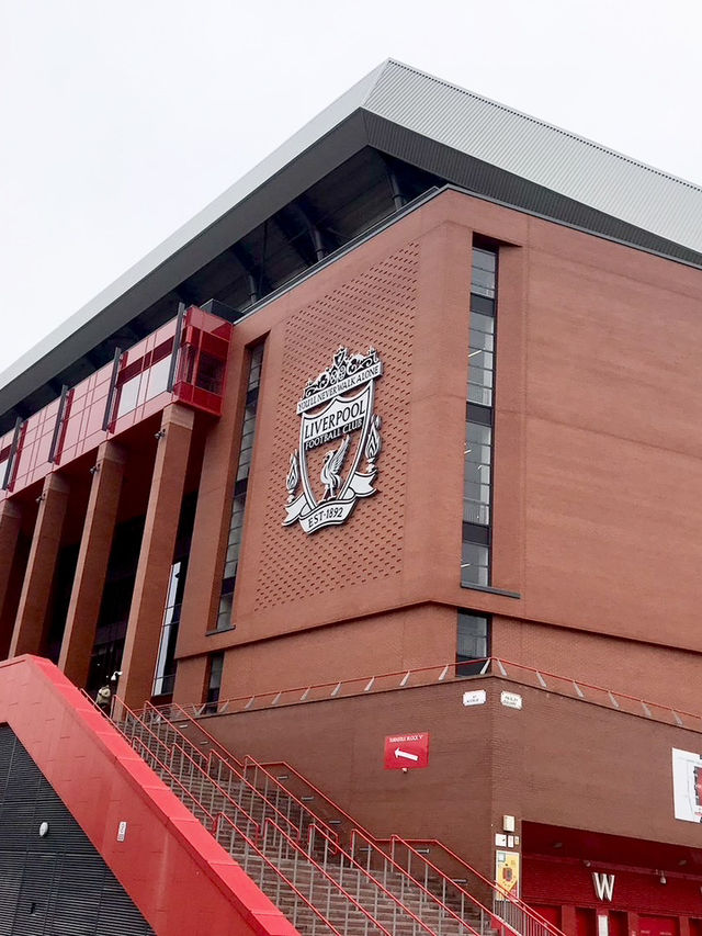 Liverpool: เมืองแห่งประวัติศาสตร์ ดนตรี และฟุตบอล