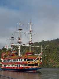 🚢 芦ノ湖を巡る冒険：箱根海賊船 ⚓️  