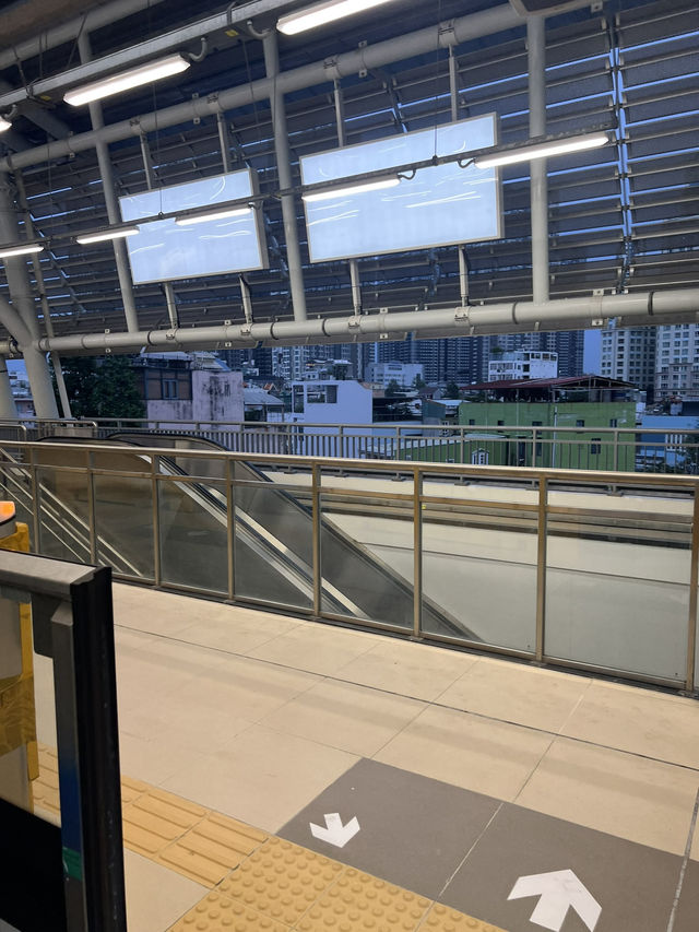 The first metro ever in Saigon🤩