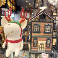 When Christmas Meets Retro Charm