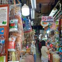 泰國合艾最大的特產集市商場:金荣巴刹ตลาดกิมหยง，適合休閒購物