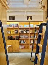 강남 한복판에 있는 한적한 북카페☕️📚