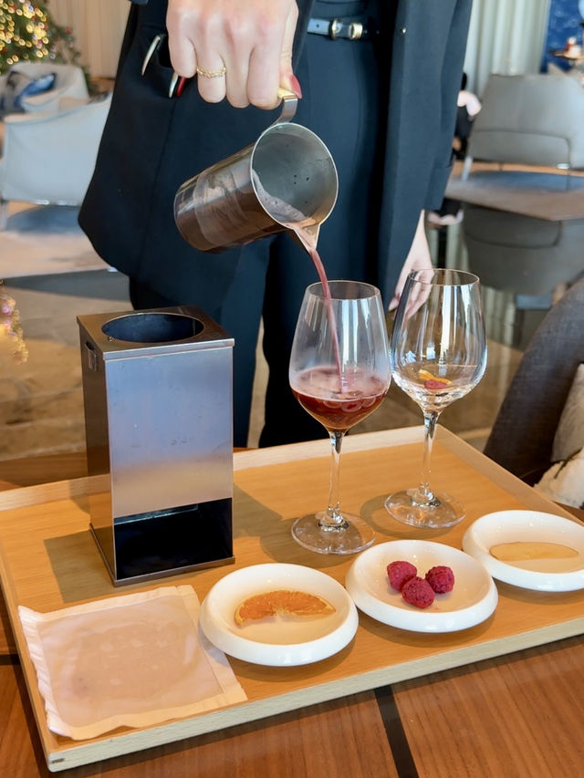 Strawberry Sweets and Stunning Views at Four Seasons Otemachi 
