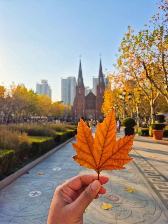 Xujiahui Cathedral โบสถ์คาทอลิก @ Shanghai Xujiahui Cathedral โบสถ์คาทอลิก @ Shanghai