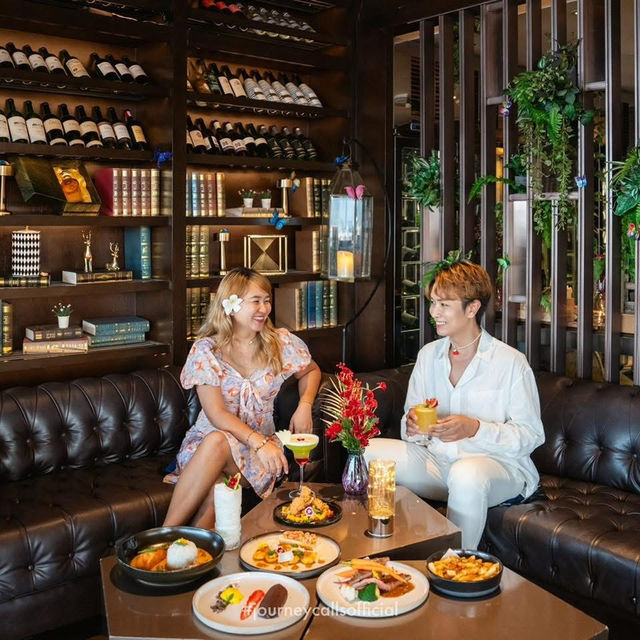 พิกัด Rooftop bar phuket รับ Valentines 🩷