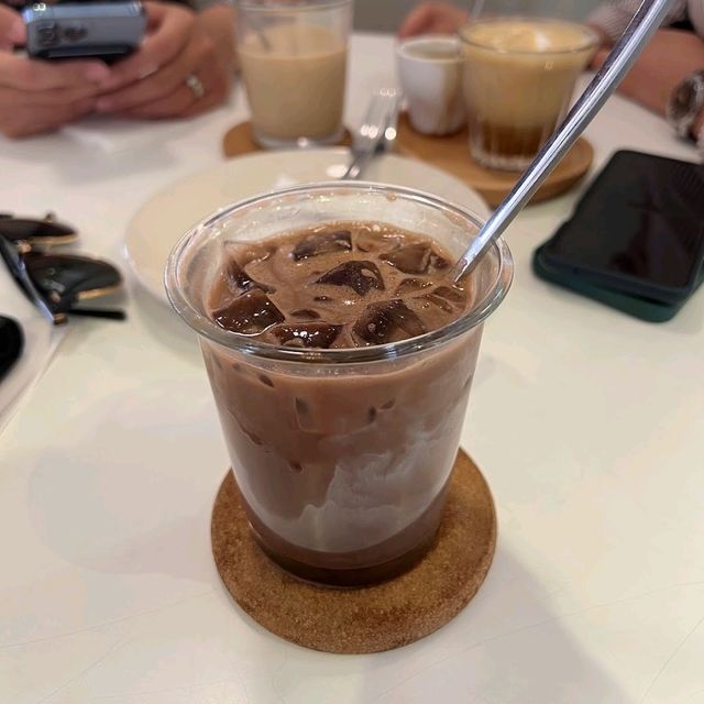 nice hangout