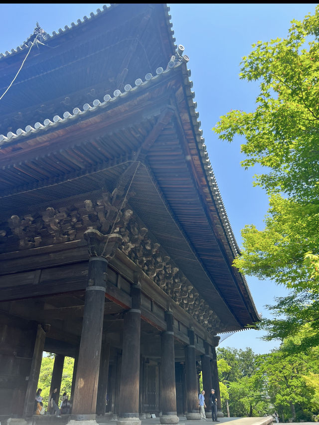 【京都】滝の音を聞きながらお抹茶も楽しめる🍵南禅寺の見どころ5選を紹介⛩️