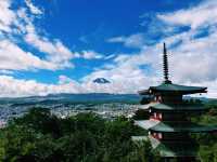 Arakurayama Sengen Park: Fall Colors & Fuji Views