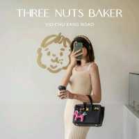 Three Nuts Baker