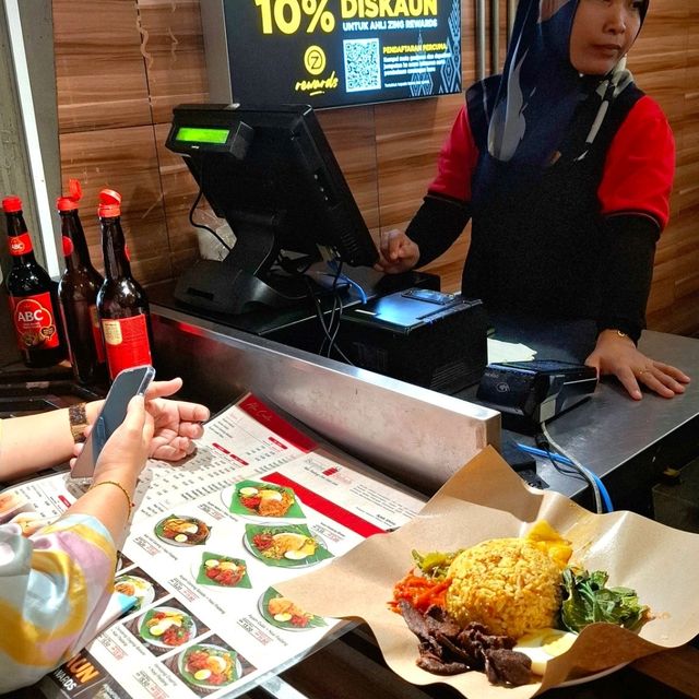 TASTE THE BEST, AUTHENTIC NASI PADANG IN BUMBU BABAH, KL 