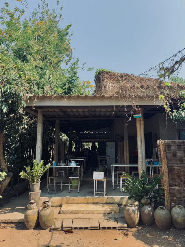 ผัดไทยบ้านอะลาดิน