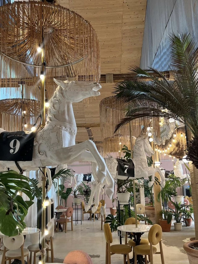 芭堤雅避暑打卡好去處 爆紅景點House of Benedict
