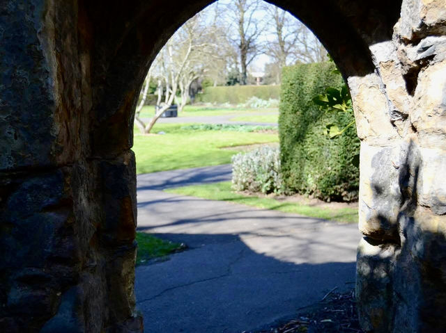 A Morning walking tour at Abbey park 