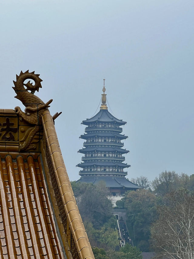 A Spiritual Journey to Nanping Wanzhong at West Lake