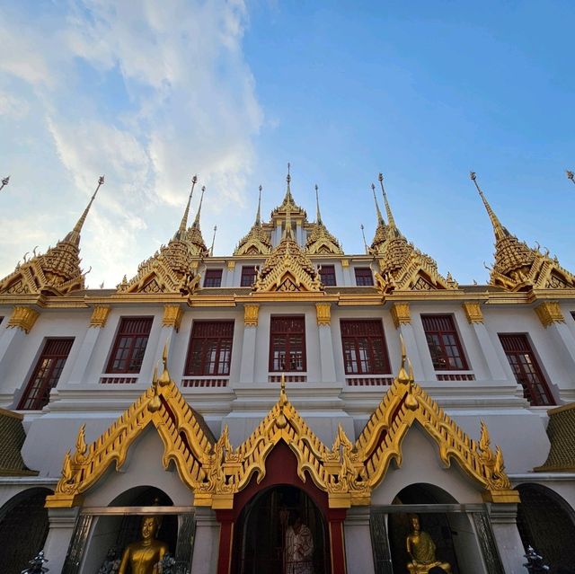 โลหะปราสาท 1ใน 3ของโลก