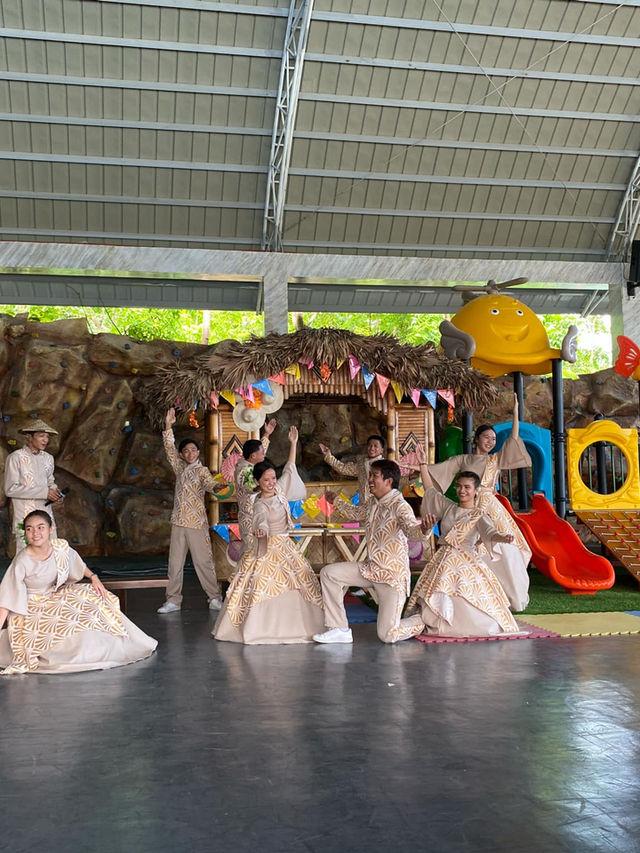 Theme park in Quezon Province, Ph