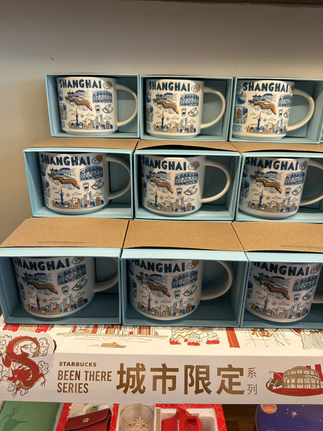 【中国🇨🇳上海】限定グッズがたくさん！上海ディズニータウンのスタバ☕️